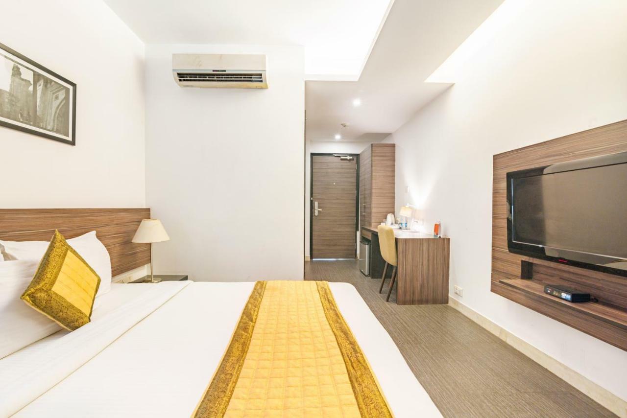 ลา เรซิด็องซ์ Hotel เดลี ภายนอก รูปภาพ